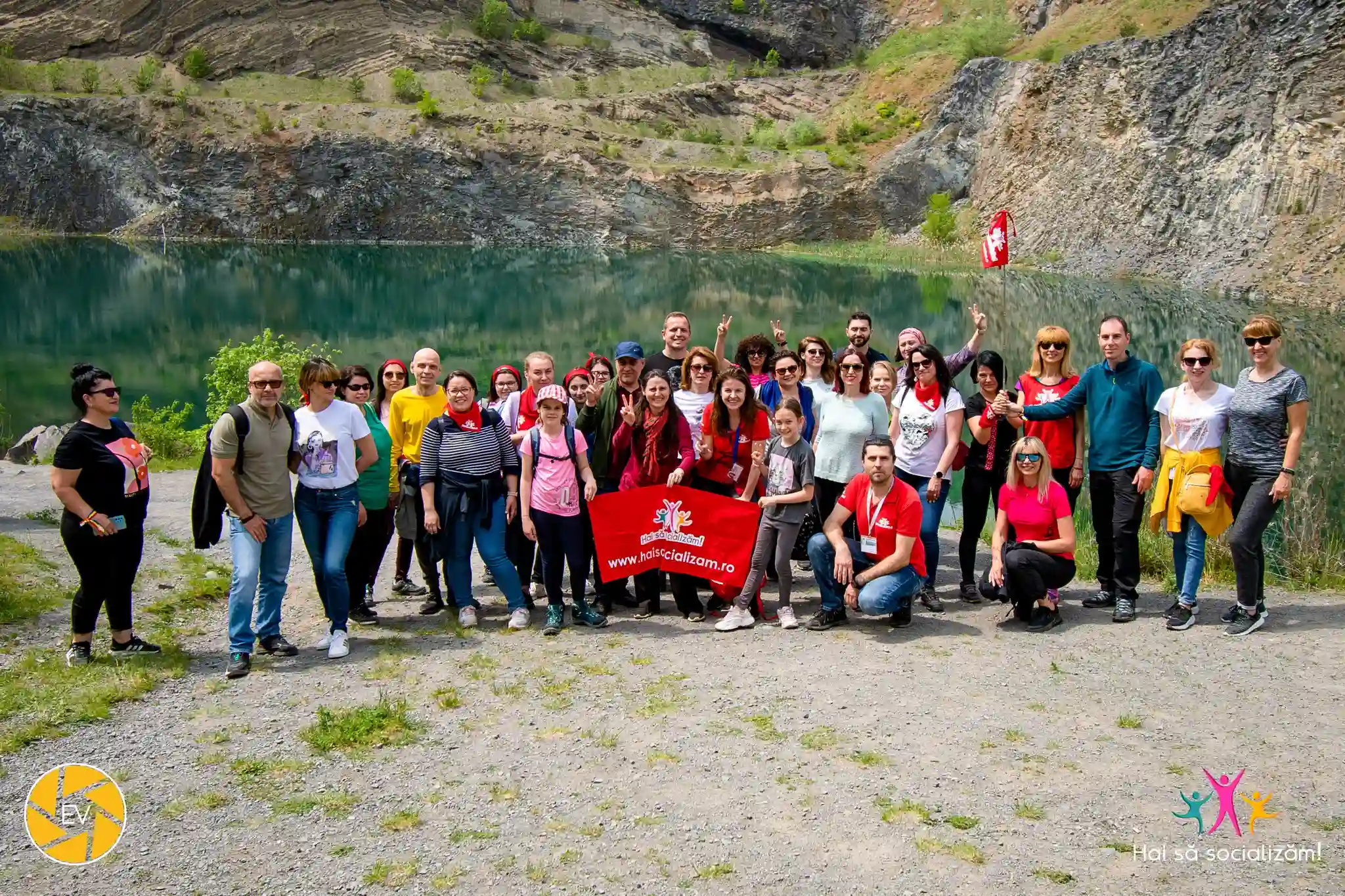 Poiana Narciselor, Lacul de Smarald și Templul Ursitelelor